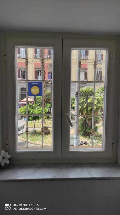 Piazza Dante 22 Apartment เนเปิลส์ ภายนอก รูปภาพ