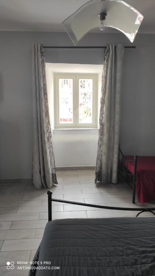 Piazza Dante 22 Apartment เนเปิลส์ ภายนอก รูปภาพ