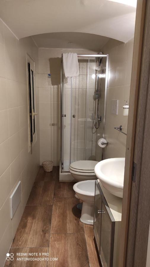 Piazza Dante 22 Apartment เนเปิลส์ ภายนอก รูปภาพ