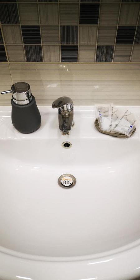 Piazza Dante 22 Apartment เนเปิลส์ ภายนอก รูปภาพ