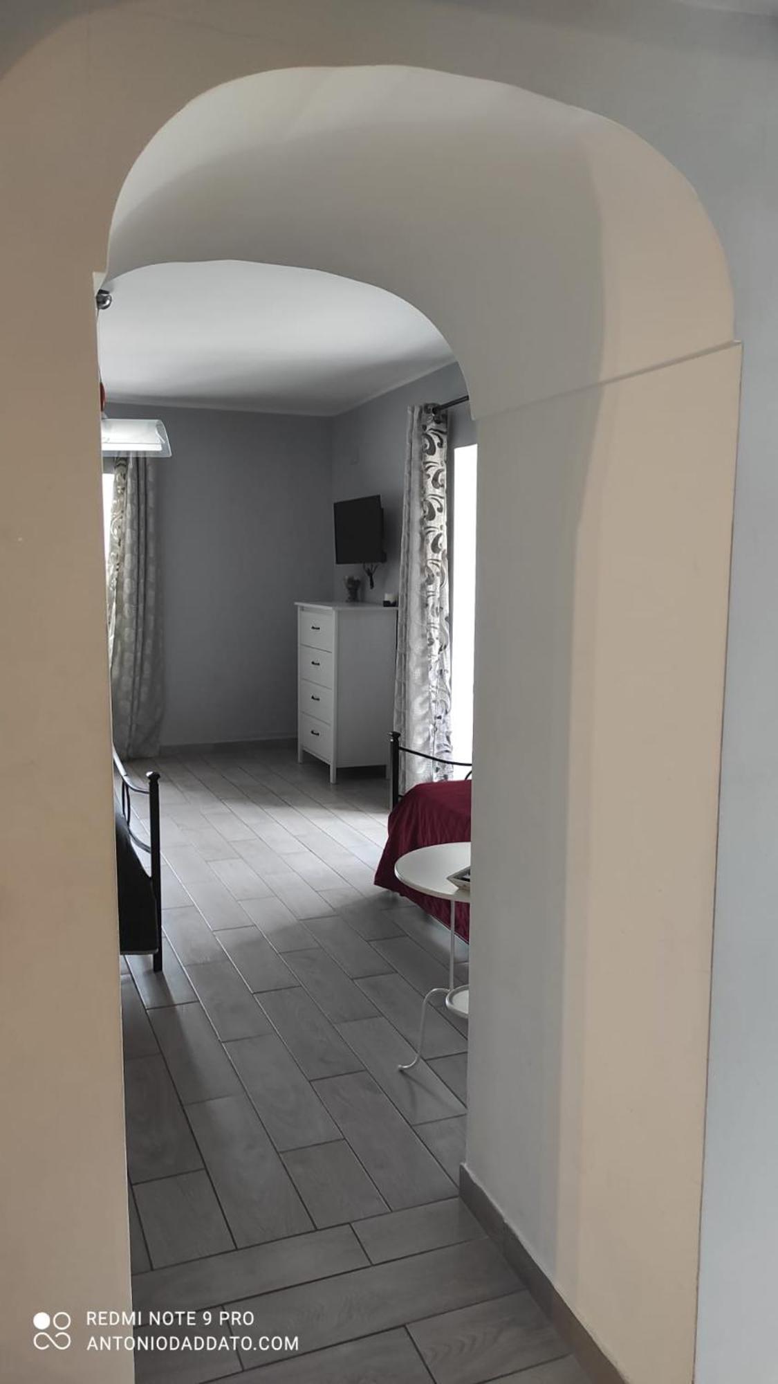 Piazza Dante 22 Apartment เนเปิลส์ ห้อง รูปภาพ