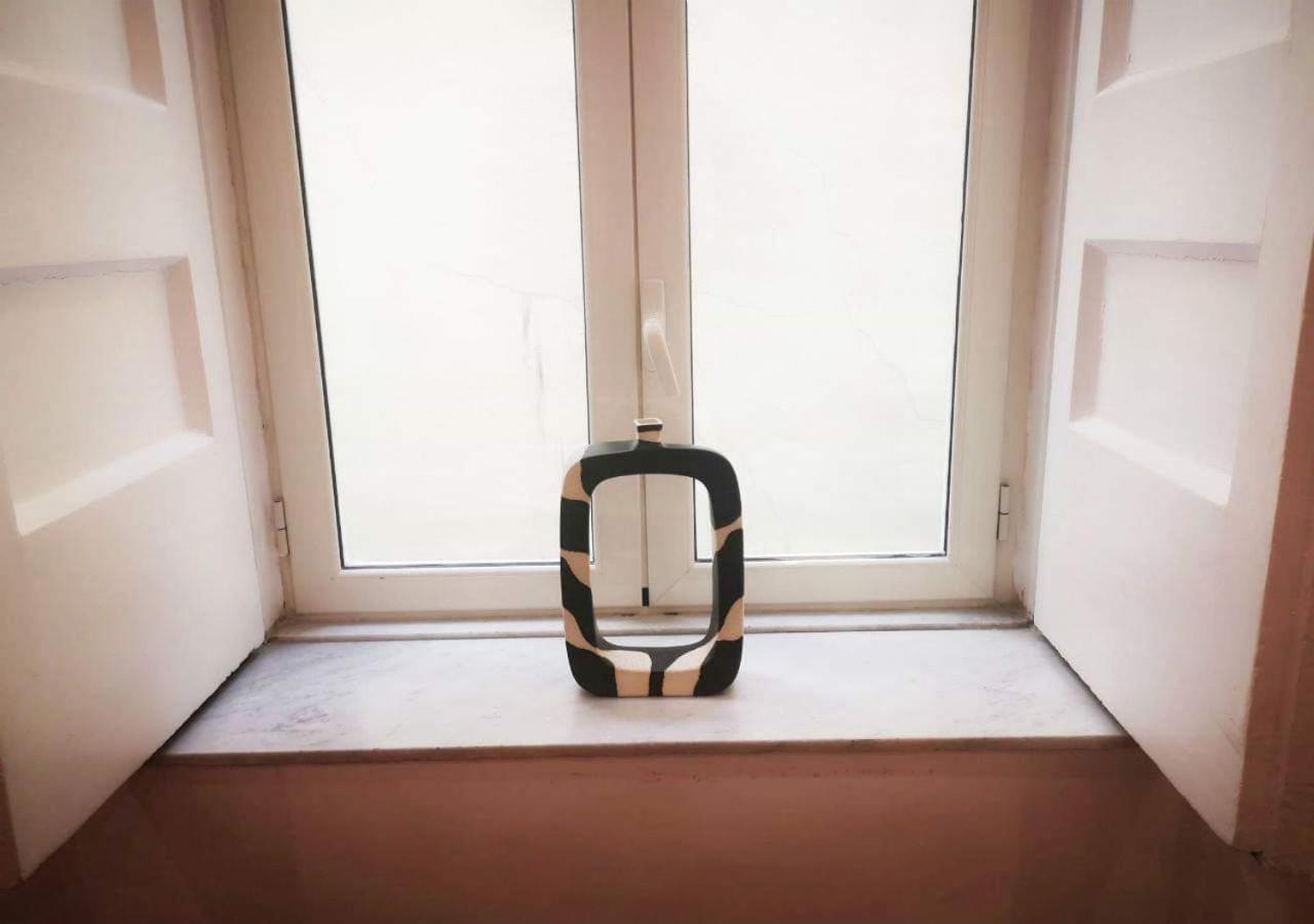 Piazza Dante 22 Apartment เนเปิลส์ ภายนอก รูปภาพ