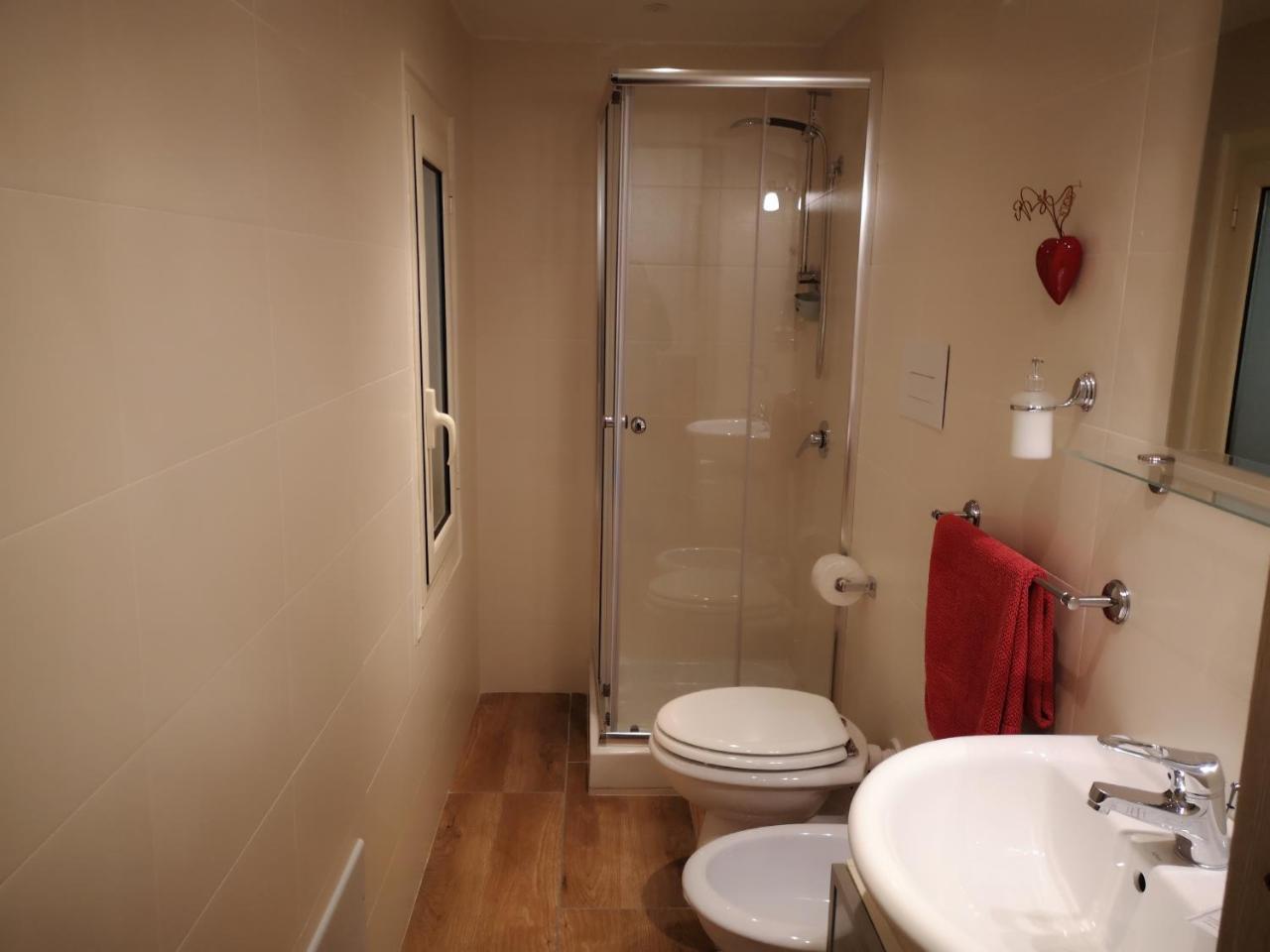 Piazza Dante 22 Apartment เนเปิลส์ ภายนอก รูปภาพ
