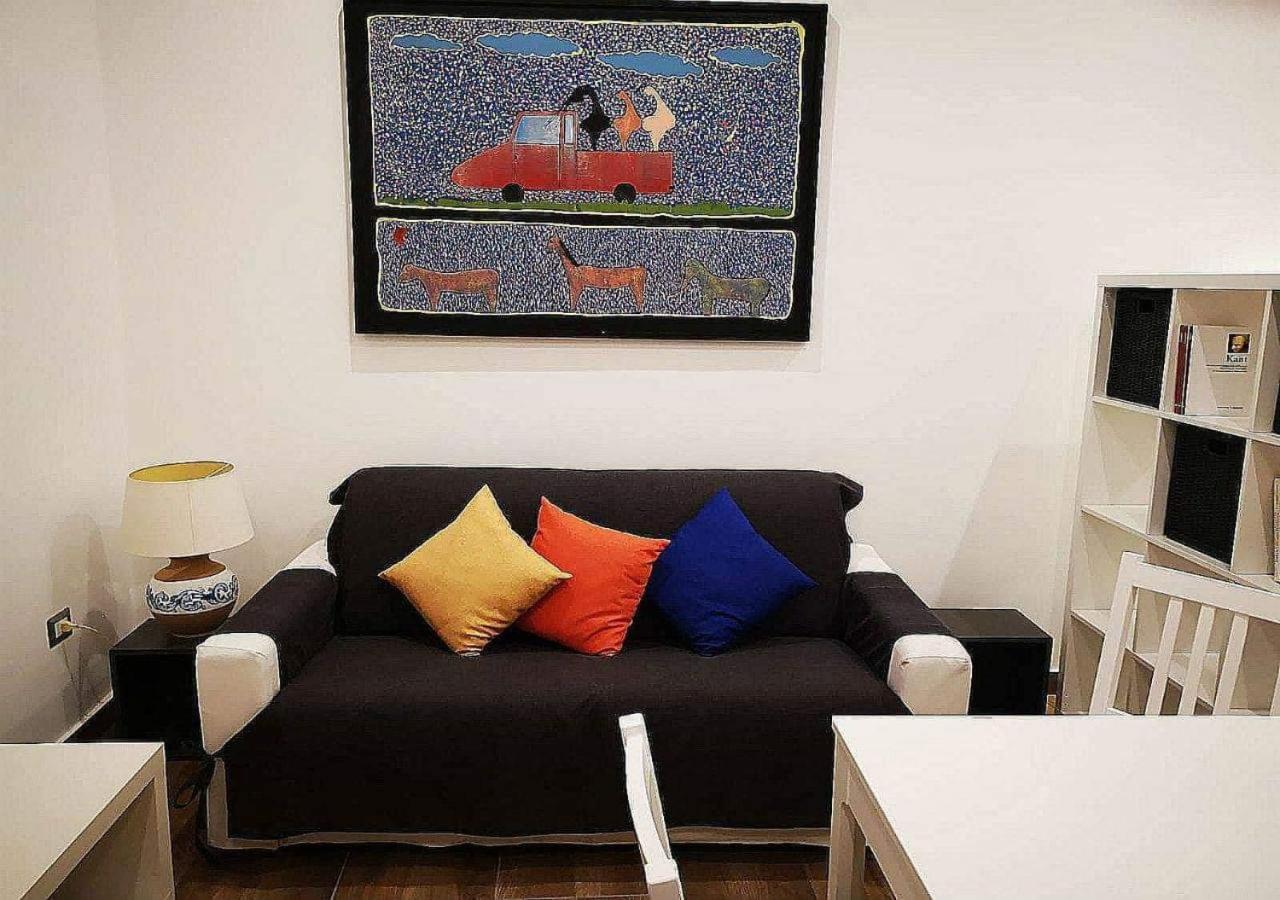 Piazza Dante 22 Apartment เนเปิลส์ ภายนอก รูปภาพ